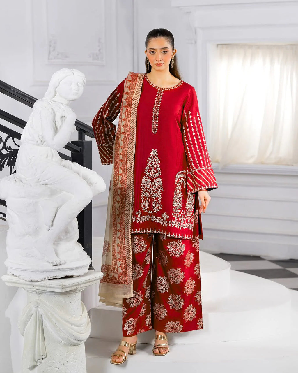 Gulnaar Charm