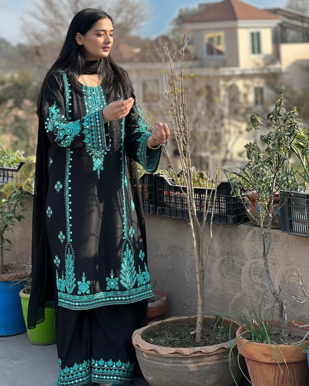 Kaamla Embroidered