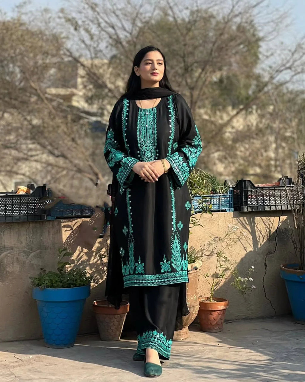 Kaamla Embroidered